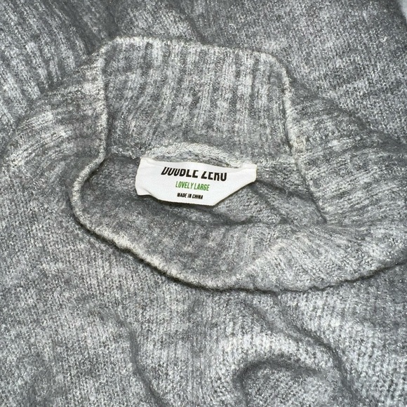 Double Zero Sweater - Picture 2 of 2